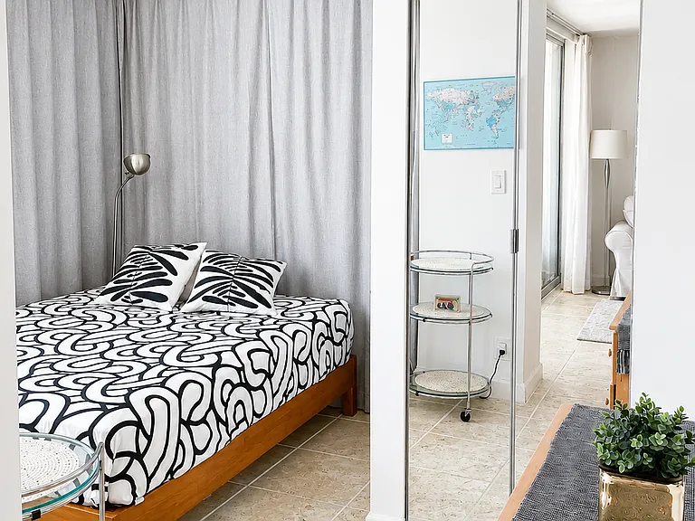 2655 Collins Ave #2306 — Photo 13