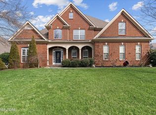 12617 Hunters Creek Ln, Knoxville, TN 37922