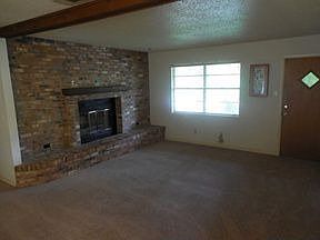 4th image of 2310 Dwain Dr