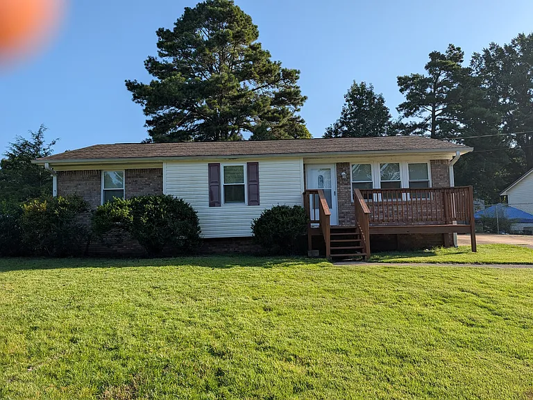 4700 Meadow Ln — Photo 1