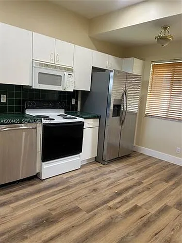 15851 SW 10th St #Townhouse 15851 Photo 1