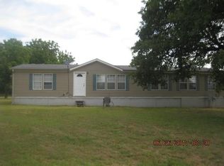 7601 Golden Oaks Rd, Lexington, OK 73051