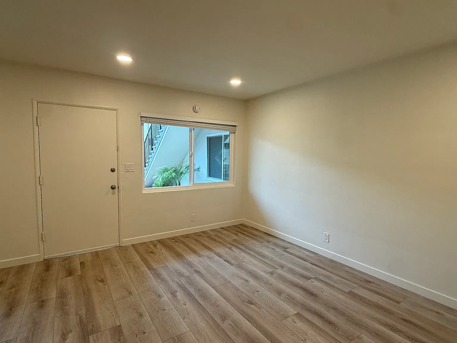 1 bed, $1,900 — Photo 3
