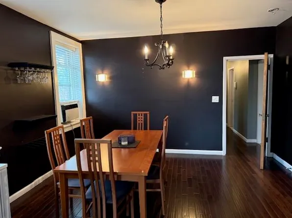 33 62nd Street image 1 of 20