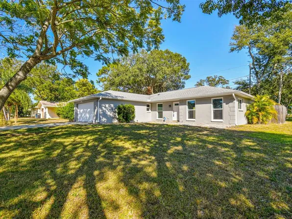 1701 Sharondale Dr, Clearwater, FL 33755