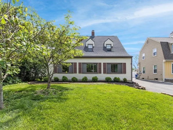 644 Eastmoor Blvd, Columbus, OH 43209