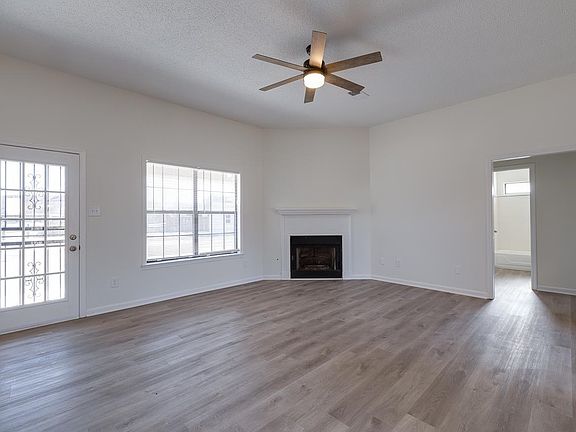 4th image of 3146 Via Lopez Dr