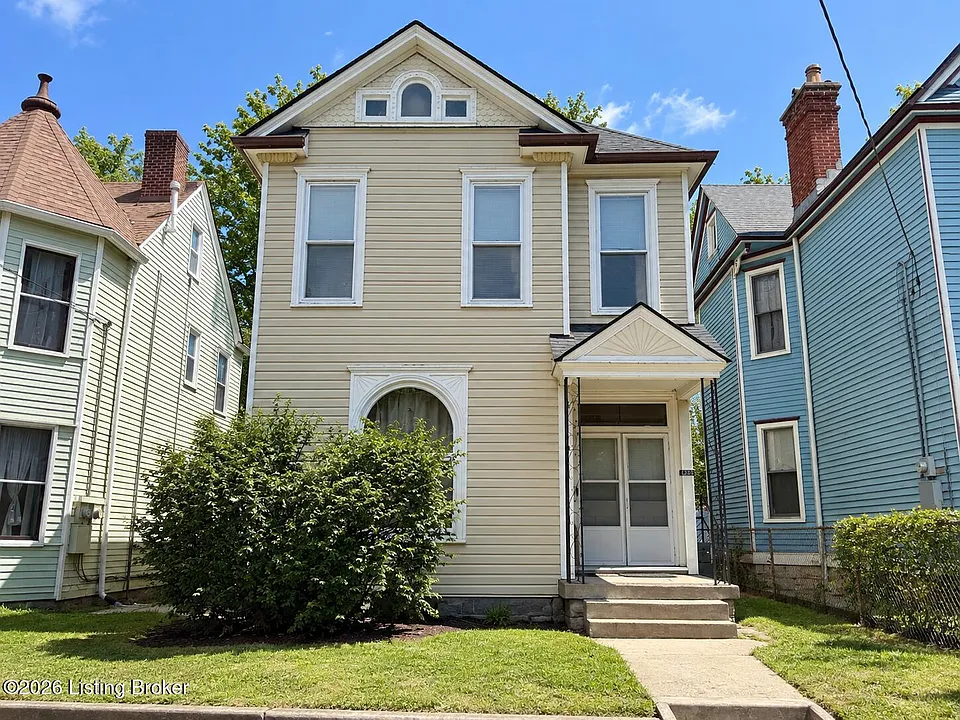 1325 Morton Ave #3