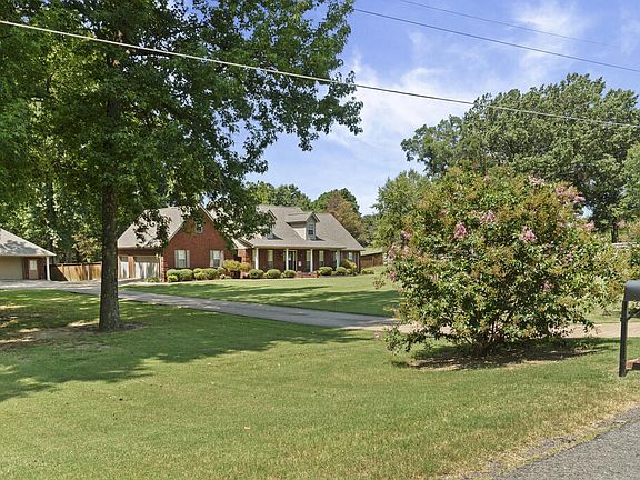 4th image of 11 County Road 395