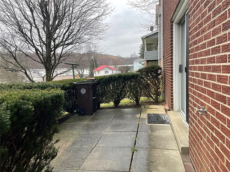 6121 Old William Penn Hwy — Photo 35