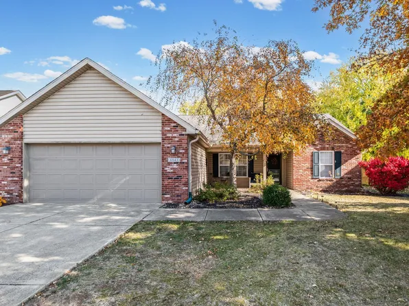 6043 Flintlock Dr, West Lafayette, IN 47906