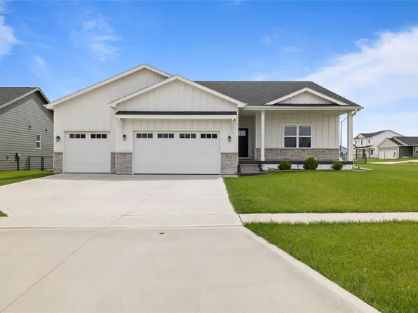 834 33rd Ct SW, Altoona, IA 50009