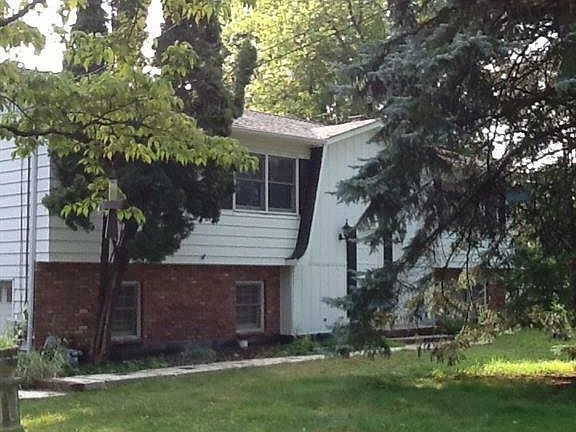 2nd image of 26 Highland Ave