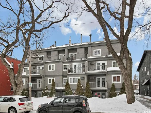 UNIT 203-431 4th AVENUE N, Saskatoon, SK S7K 2M4