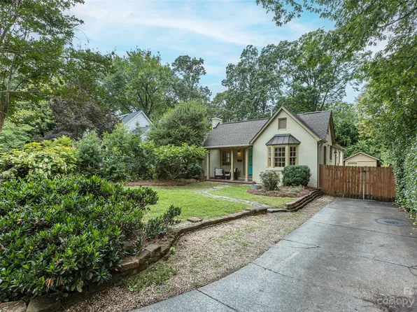 2023 Chambwood Dr, Charlotte, NC 28205