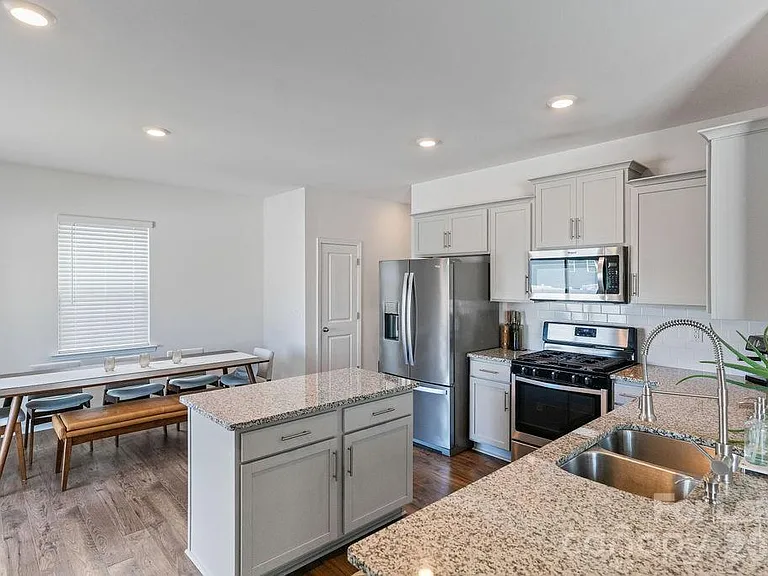128 Neill Estate Ln — Photo 6