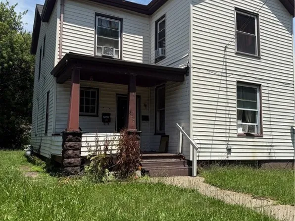 347 Shaw St, New Castle, PA 16101