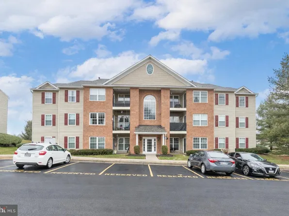 3850 Normandy Dr APT 3A, Hampstead, MD 21074