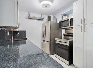 4633 Wild Indigo St APT 536, Houston, TX 77027