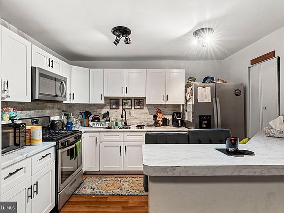 4th image of 7524 E Roosevelt Blvd
