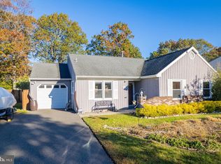 185 Liberty Bell Rd, Toms River, NJ 08755