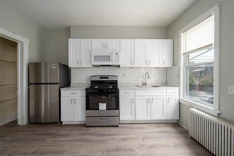 1 bed, 1.0 bath, 500 sqft, $1,100 — Photo 1