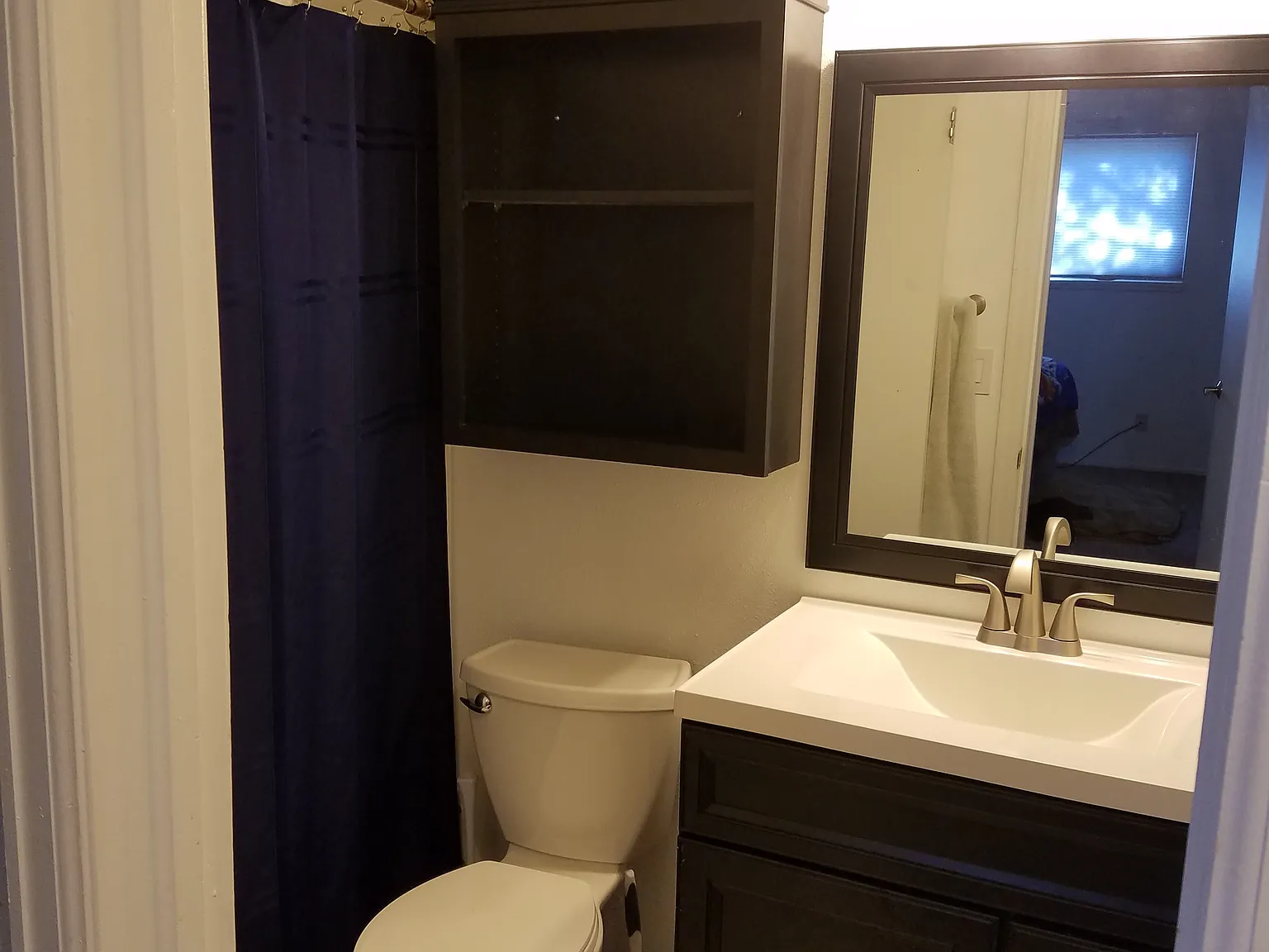 4 bed, 2.5 bath, 2534 sqft, $850 — Photo 4