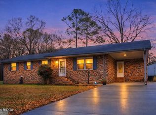 114 Woodcrest Dr, Griffin, GA 30223