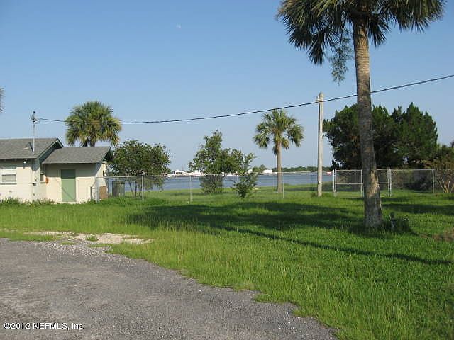1st image of 9355 Heckscher Dr