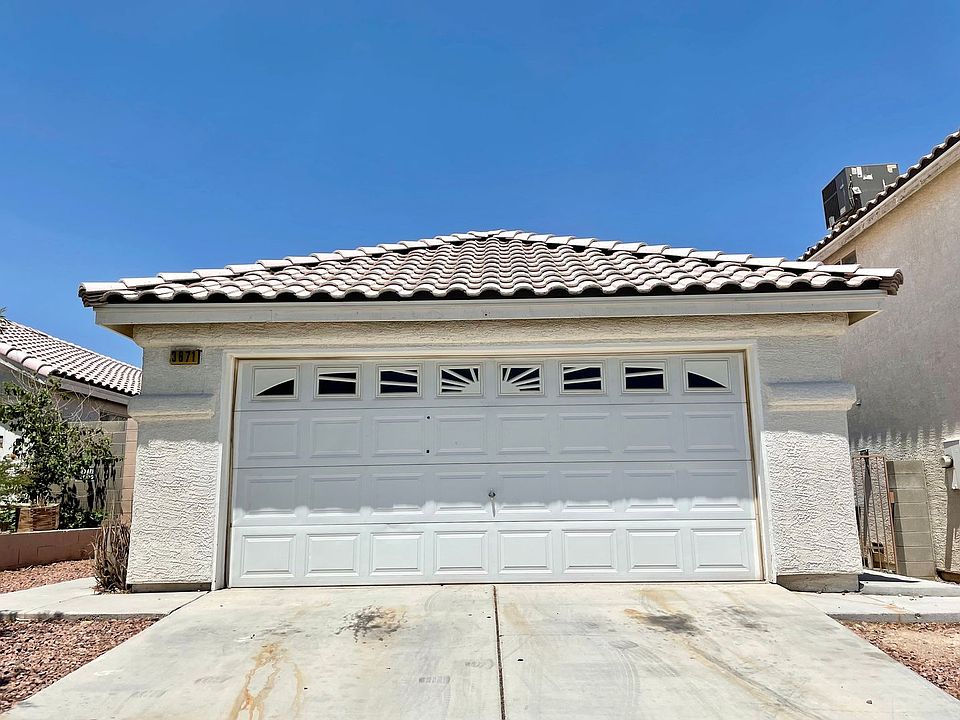 1st image of 3671 Steinbeck Dr