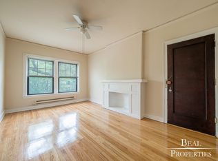1319 Oak Ave D2-UNIT D2, Evanston, IL 60201