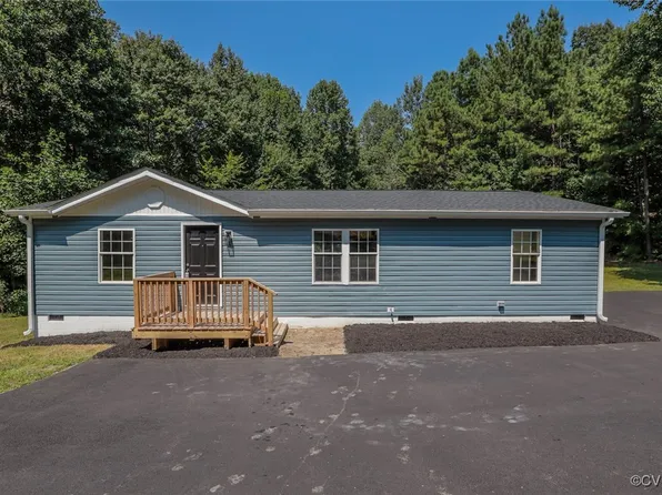 18500 Bishop St, Dinwiddie, VA 23841