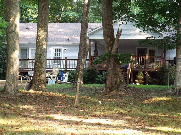 5th image of 467 Meadowlark Ln
