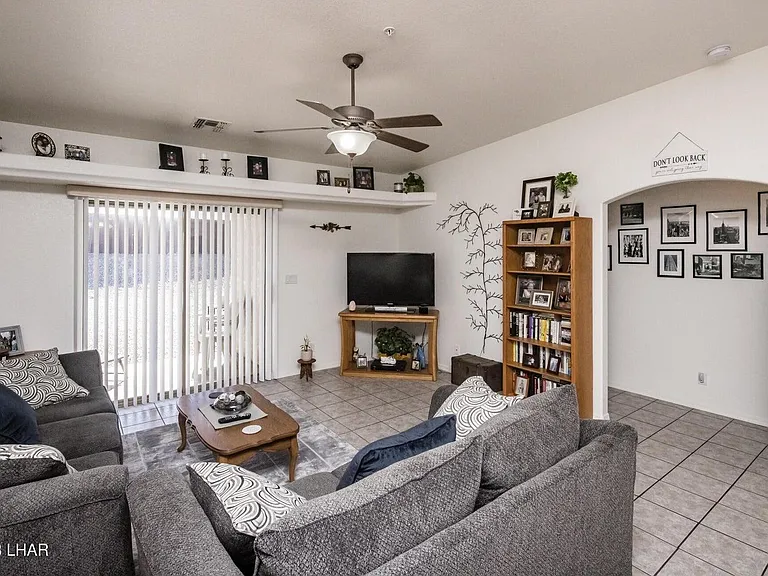 2960 Osborn Dr #102 — Photo 16