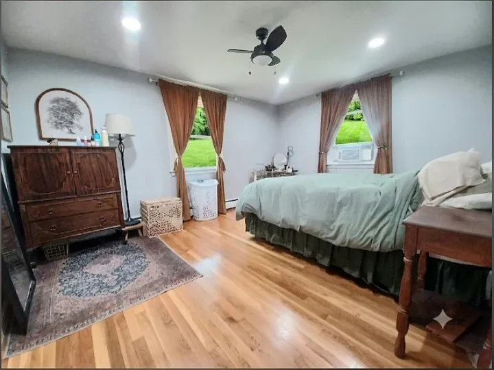 609 Washington St — Photo 8