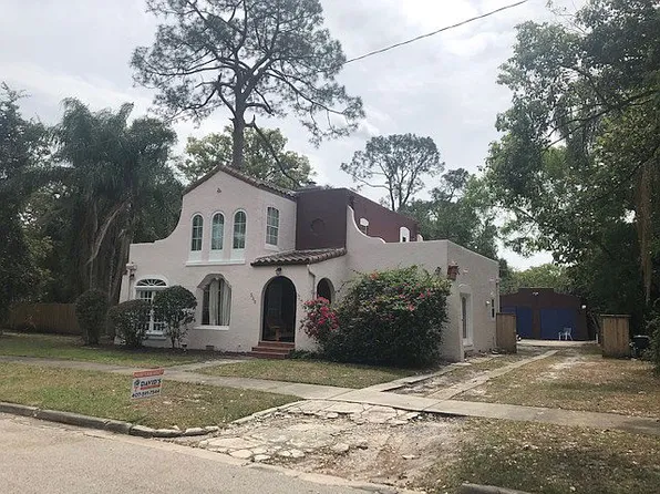 555 Valencia St, Sanford, FL 32771
