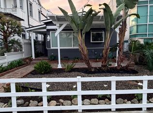 320 10th St, Manhattan Beach, CA 90266