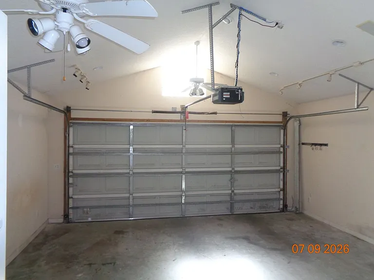 1409 Bent Oaks Blvd — Photo 18