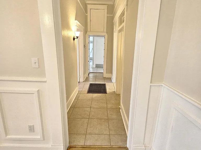 1711 Cherry St — Photo 12