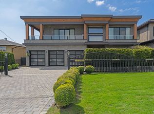 15482 Pacific Ave, White Rock, BC V4B 1R7