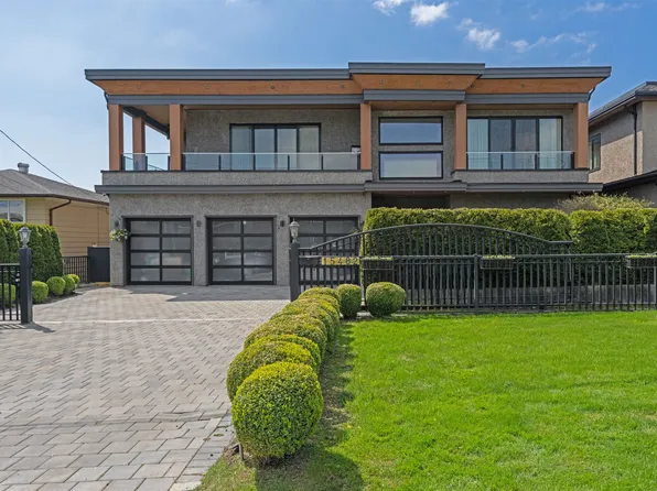 15482 Pacific Ave, White Rock, BC V4B 1R7