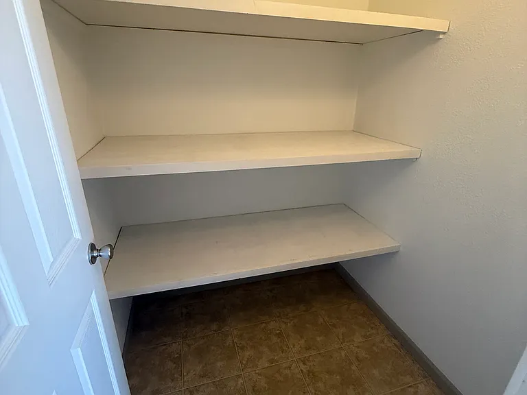 2990 Glenwood Dr #5 — Photo 5