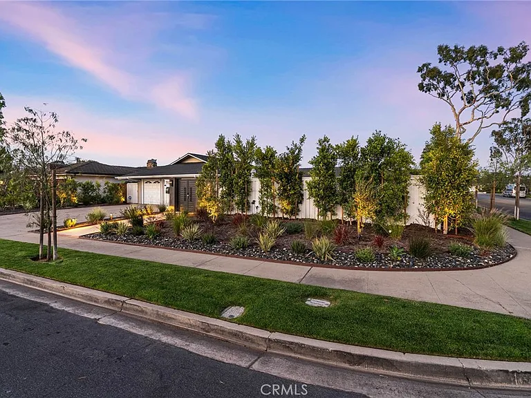 1800 Glenwood Ln — Photo 40
