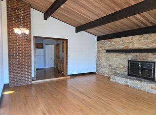 10630 Mayfield Ave #B, Chicago Ridge, IL 60415