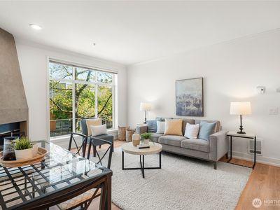 4031 Aurora Avenue N #201, Seattle, WA, 98103