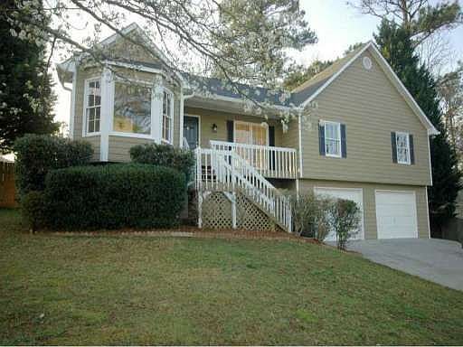 1st image of 904 Old Farm Walk