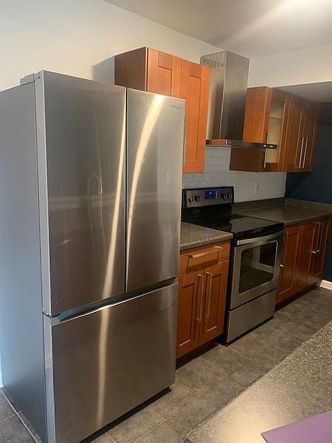 1st image of 2641 N Anchor Ave