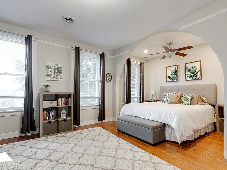 426 Chimborazo Blvd — Photo 18