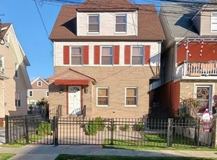 417 S 1st Ave #3, Mount Vernon, NY 10550