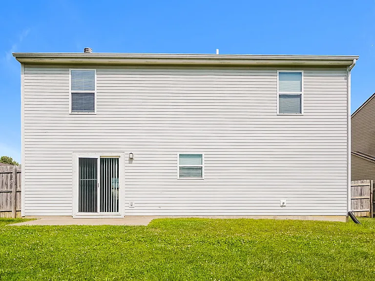 524 Grassy Bend Dr — Photo 17